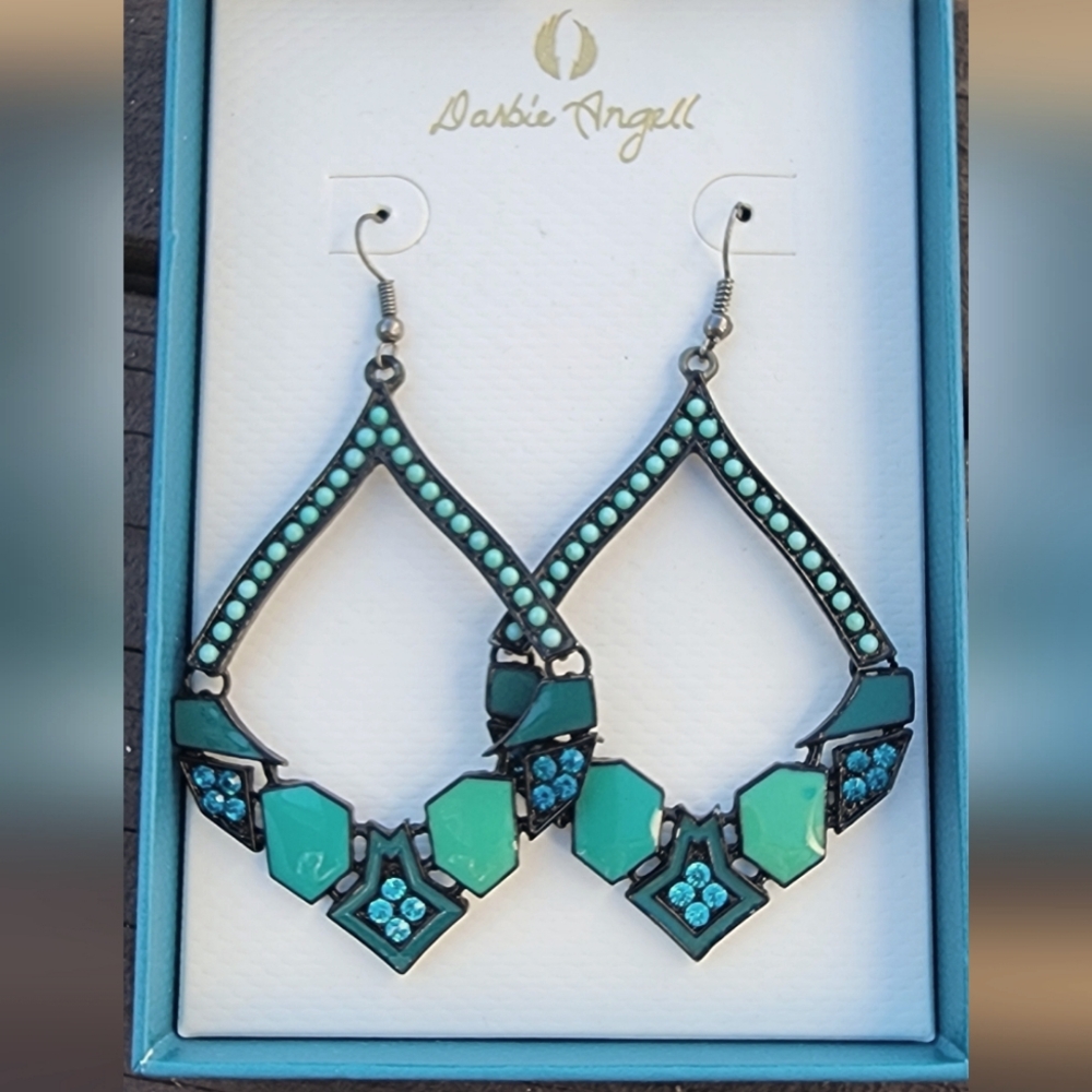 Darbie Angell, Drop Earings, Neverworn:)